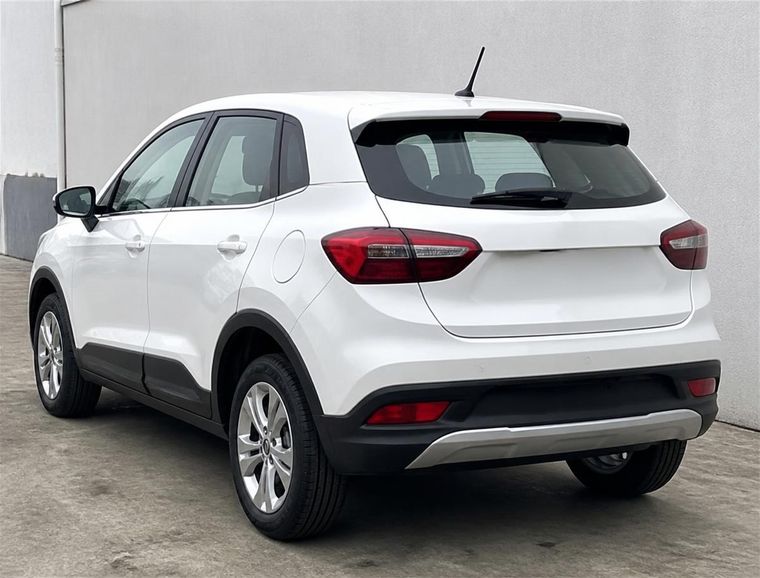 SUV compacto pronto para test-drive